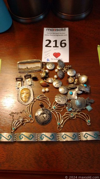 MaxSold Auction: This online auction features leather recliner, printer, laptop, office supplies, TV, vintage desk, Disney collectibles, Longaberger baskets, doll house, wine-making supplies, golf clubs, area rug, craft supplies, compressor, Stiffel lamps, antique sewing machine, ladies clothing & shoes, Accuquilt system, vinyl records, costume jewelry, Waterford flutes and much more!