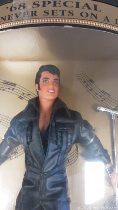 MaxSold Auction: This online auction includes fine china, NIB collectible dolls, Swarovski crystals, glassware, silver plate, collector plates, dishware, Pyrex, framed art, costume jewelry, purses, power drills, 10k gold jewelry, and much more!