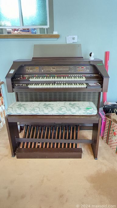 Auction 107234 (1 of 4)