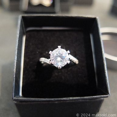 MaxSold Auction: This online auction features teacup/saucer sets, vintage beer taps, bar towels, collector spoons, loose gemstones, gemstone jewelry, coins, banknotes, sterling silver jewelry, cameras & accessories, trinket boxes, nesting dolls, vintage beer steins and much more!