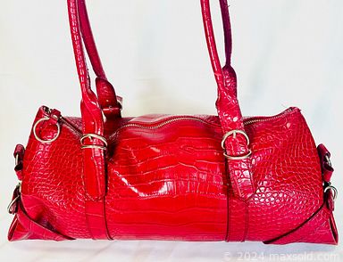 MaxSold Auction: This Charity/Fundraising online auction features Sue Coleman artwork, teacup/saucer sets, Franklin Porcelain figurines, wood carvings, vinyl records, NHL jersey, DVDs, comics, jewelry, soapstone carving and much more!