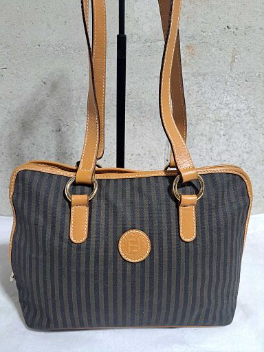 Auction 107384 (1 of 4)