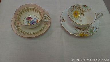 MaxSold Auction: This online auction features teacup/saucer sets, Nippon salt & pepper set, outerwear, hand tools, TV, MCM dresser, tripod walker, sewing machine, small kitchen appliances, office supplies, fabric, knitting machine & accessories, original paintings, collector plates, art pottery, Royal Doulton figurines, Lladro figurine, art glass, antique Wedgwood vase, plant pots, vinyl records and much more!