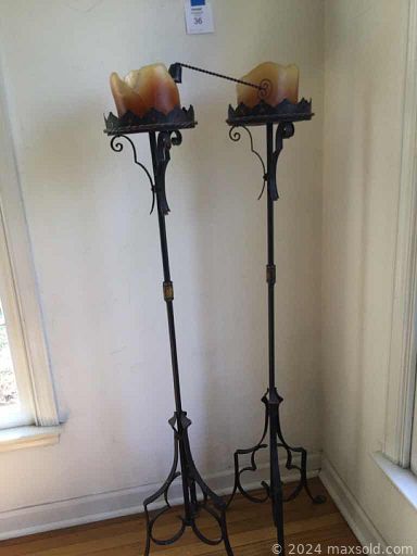 MaxSold Auction: This online auction features furniture such as wicker barrel chairs, cabinets, bedside tables, queen-sized headboard, twin bed frames, pedestal table, loveseats, dresser, Ping-Pong table and more, Craftsman radial arm saw, tools, hardware, electric fireplace, Aynsley floral china, camera, swing lamps, small kitchen appliances, kitchenware, Royal Doulton toby mugs and much more!