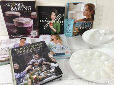 MaxSold Auction: This online auction features Small Kitchen Appliances, Longaberger Baskets, Sterling Silver & Costume Jewelry, Antique Dry Sink, Le Creuset, Jewelry Organizers, Vintage Linens, Women's Shoes & Boots, Bohemian Glass, Depression Glass, Hummel Figures, Collector Plates, Watches, Dollhouse Miniatures and much more!