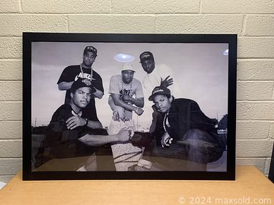 MaxSold Auction: This online auction features sports cards, Marvel and DC comics, vintage Fisher Price, jewelry, vinyl albums, Fender PA with speakers, Brother sewing machine, new men’s and women’s shoes, home decor, power tools, DVDs, board games and much more!