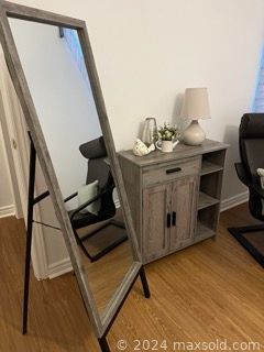 Auction 113930 (3 of 4)