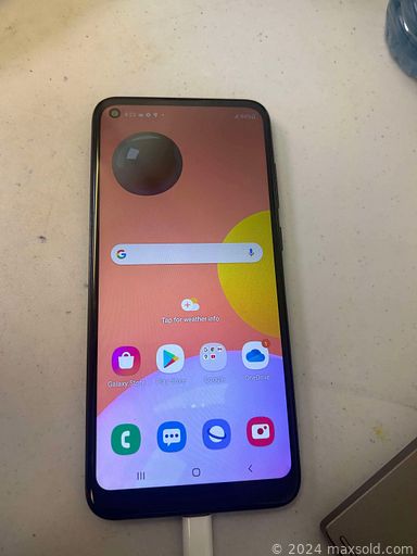 MaxSold Auction: This online auction features men’s, women’s & kids clothing, cell phones, Georg Jenson collectible ornament, Willow Tree figures, pet products, watch, telescope, Pokemon cards, collectible cards, new beauty products, craft supplies, smart watch, jewelry, art supplies, grow light, and much more!n