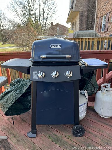 MaxSold Auction: This online auction features Redskins collectibles, men’s & women’s clothing & shoes, craft supplies, office supplies, corner desk & chair, TV, dining room table, banknotes, coins, stamps, patio furniture, BBQ grill, small kitchen appliances, fire safe, computer tower & accessories, rolling tool chest, hand tools, lawn mower, yard tools, and much more!!