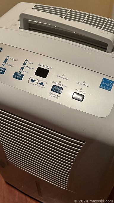 MaxSold Auction: This online auction features barstool, Asian buffet server, bedding, art pottery, Coca-Cola collectible, vintage barware, art supplies, games, small kitchen appliance, art glass, LPs, fitness gear, Katrina Kees prints, fishing gear, dehumidifier and much more!