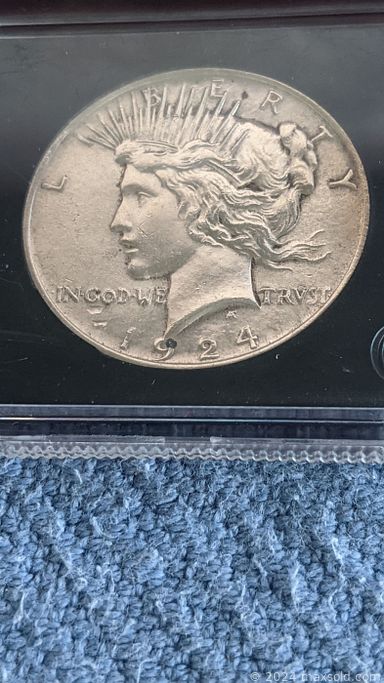 MaxSold Auction: This online auction features Bejing Olympic souvenirs, vintage bottles, uncirculated coin sets, silver collectible coin, Coca-Cola collectibles, paper ephemera collectibles, vintage fuses, vintage CorningWare, vintage art deco mantle clock, art pottery, vintage books, vintage sports equipment and much more!