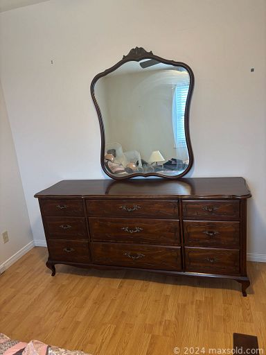 Auction 107707 (2 of 4)