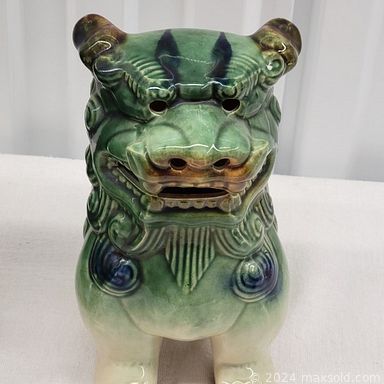 MaxSold Auction: This online auction includes vintage silverplate, fine china, framed oil paintings, furniture such as cherry coffee table, carved arm chair, and nightstand, area rugs, vintage linens, lamps, handbags, Asian decor, books, vintage clothing, and much more!