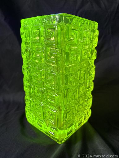 MaxSold Auction: This auction features Uranium Glass, Wall Art, Art Glass, Lamps, Magazine Rack, Cookie Jar, Door Knocker, Paperweight, Plates, Tea Cups, Figurines, Puzzles, Film Camera  and much, much more! 