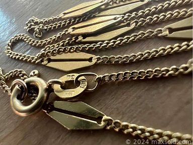 MaxSold Auction: This online auction features vintage table & chairs, vintage scarves, art glass, Tiffany-style lily lamps, French Provincial dressers, Stiffel lamps, Arkansas pottery, vintage mixer, power & hand tools, sewing & knitting supplies, framed needlepoints, jewelry and much more!