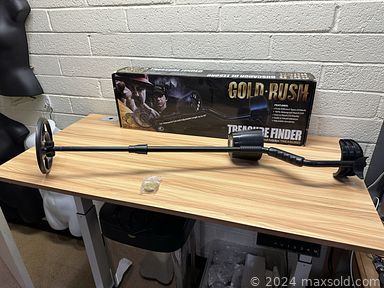 MaxSold Auction: This online auction features coins, camping gear, fitness gear, metal detector, desk, new men’s & women’s shoes, decorative plates, pet products, music boxes, comics, maternity clothes, sports trading cards, homeschool supplies, art glass and much more!