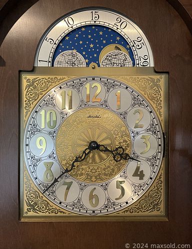 MaxSold Auction: This online auction features gold wedding set, art glass, Folk Art horse & buggy, A. Boucher woodcarving, antique corner shelf, teacup/saucer sets, porcelain display dishes, silverplate tea set, Folk art carved birds, lead soldiers, coins, nesting dolls, African art, vintage toys, Royal Doulton figurines, handcrafted pipes, Chinese cloisonne, watches, and much, much, more!!!