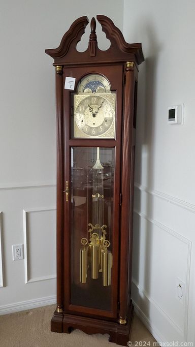 MaxSold Auction: This online auction features Royal Doulton, framed wall art, Frigidaire range, furniture such as nesting tables, maple dining set, oak cabinet, telephone chair, and antique dresser, glassware, small kitchen appliances, home decor, lamps, Sony stereo, vinyl records, exercise equipment, costume jewelry and much more!