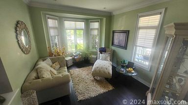 Auction 113911 (2 of 4)