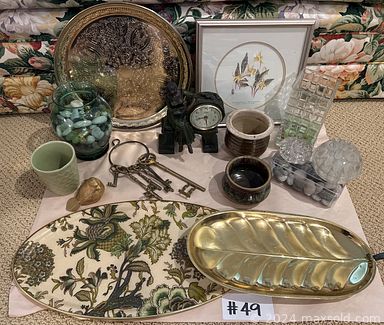 MaxSold Auction: This online auction features hand tools, garden pots, games, toys, sports equipment, office supplies, collector plates, Royal Doulton Bunnykins, small kitchen appliances, women’s boots & bags, hand-painted room divider, live plants, roll top desk, solid wood furniture, pressure washer and much more!