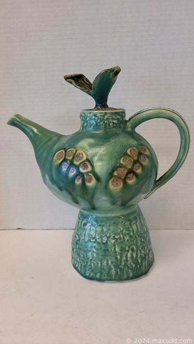 MaxSold Auction: This online auction features original art, teacup/saucer sets, novelty teapots, collector spoons, Pendelfin figures & houses, antique books, wood sculpture, Bunnykins, vintage pipes, fishing gear, Legos, guitars, watches, inversion table, perfume bottles, coins, garden pots, and jewelry such as gold, silver, pearl, jade, costume, and much, much, more!!