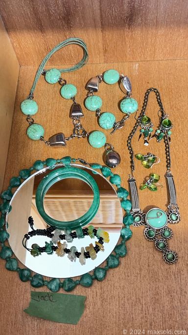 Auction 114430 (1 of 4)