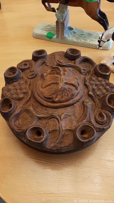 MaxSold Auction: This online auction features patio furniture, garden statues, pet supplies, hand tools, yard tools, small kitchen appliances, office supplies, wooden sculptures, dry sink, chest, TVs, decorative plates, area rugs, exercise equipment, writing desk, office desk & chair, office supplies, bike, golf clubs, and much, much, more!!