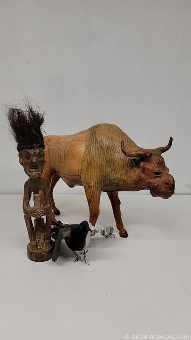 MaxSold Auction: This online auction features brassware, home decor, stemware, dishware, silver plate, china, art books, Smith Corona typewriter and much more!