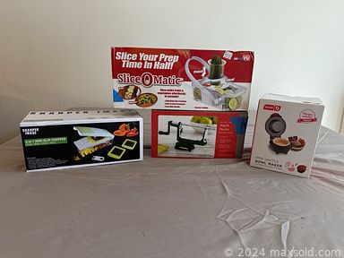 MaxSold Auction: This online auction features small kitchen appliances, loom weaving machine, power & hand tools, area rugs, metal bedframe, puzzles, women’s shoes & clothing, decorative plates, craft supplies, Lladro figurines, and much more.