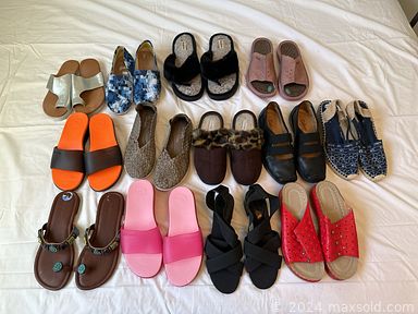 MaxSold Auction: This online auction features small kitchen appliances, loom weaving machine, power & hand tools, area rugs, metal bedframe, puzzles, women’s shoes & clothing, decorative plates, craft supplies, Lladro figurines, and much more.