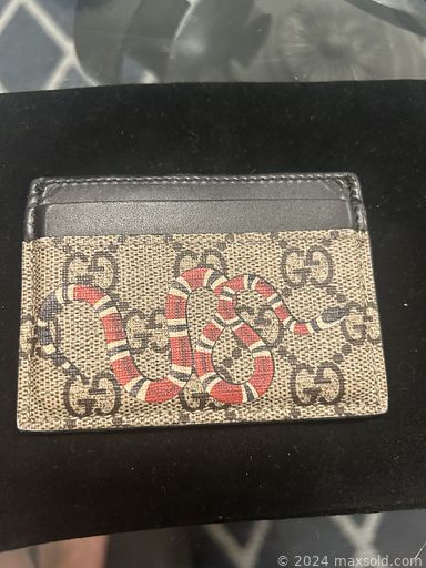 MaxSold Auction: This online auction features smartwatches, sterling silver jewelry, Magic cards, new signs by Maison, women’s & girls clothing, beauty appliances, solar lights, pet products, gaming gear, new shopping baskets, pet products, DVDs, fishing gear, computer components, Chromebook, and much, much, more!!!