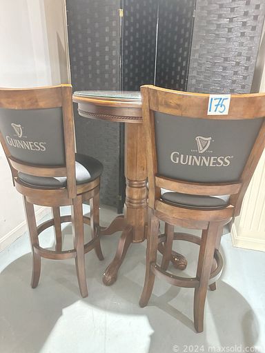 Auction 111806 (1 of 4)