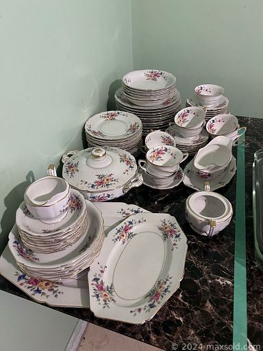 Auction 105330 (1 of 4)