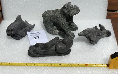 MaxSold Auction: This online auction features craft supplies, costume jewelry, collector plates, watches,  drums, kitchen utensils, camping gear, video games, small kitchen appliance, speakers and much more!