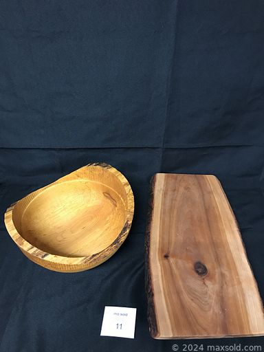 MaxSold Auction: This online auction features small kitchen appliances, bakeware, beer mugs, art pottery, decanters, NIB sleeping bag, vintage glass insulators, art glass, games, nutcrackers, antique wagon wheel, golf clubs, metal & glass table, bar stools, sectional sofa, barrel chairs, patio furniture, area rugs, NIB chandelier,  and much, much, more!!!