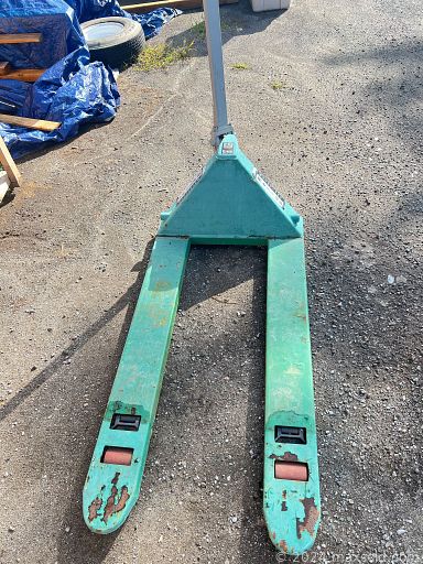 Auction 115200 (3 of 4)
