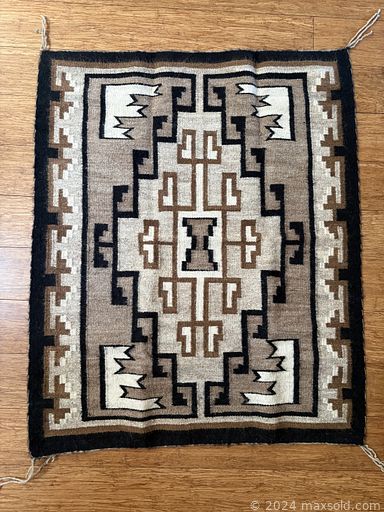 Auction 110523 (2 of 4)