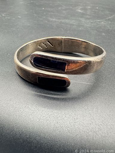 Auction 107298 (2 of 4)