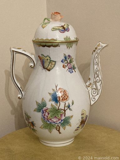 MaxSold Auction: This online auction features antique jewelry, Waterford glassware, gold jewelry, Cinnabar snuff bottle, soapstone carving, sterling silver jewelry, teacup/saucer sets, crystal bells, vintage Cloisonne items, harmonicas, antique snuff bottle, art glass, clock garniture, coins, Friedlaender decanters, watches, Jim Howle LE prints, Margaret Thomson oil paintings, antique cheffionier, vintage books, antique writing desk, teak furniture, vintage scotch advertising collectibles, and much, much, more!!!