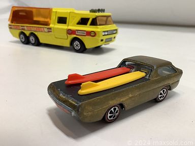 MaxSold Auction: This online auction features furniture such as a vintage Boston College sling chair, dome top trunk, bedframe, Hammary side tables, pedestal, Pulaski veneer table, inlaid side table, rolltop desk and more, Gorham candelabra, Waterford, copper tub, collector’s edition Monopoly table, Stevenson Brothers rocking horse, Mikasa, oil on canvas, Lenox china, dolls, vintage toys, mirror, miniature train cars, figures, Dungeons and Dragons items, Jubel Tone and much more!