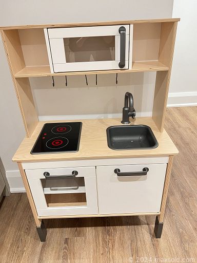 Auction 106977 (3 of 4)