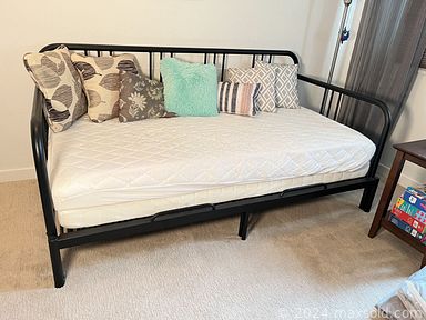Auction 114146 (2 of 4)