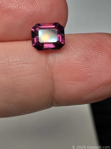 MaxSold Auction: This online auction features loose gemstones, including sapphires, opals, tourmaline, spinel, garnet, tanzanite, emeralds, amethyst, aquamarines, and more!n