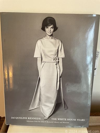 MaxSold Auction: This online auction features Room Divider, MCM Dresser, Antique Dresser, Treadmill, Ethan Allen Dining Table, Ethan Allen Loveseat, Pilates Fitness Equipment, Sony TV, Models Antique Cars, China Cabinet, Queen Ann Chair, Silverware Chest, Bing and Grandahl, Costume Jewelry, Wicker Furniture, Skis and much more!