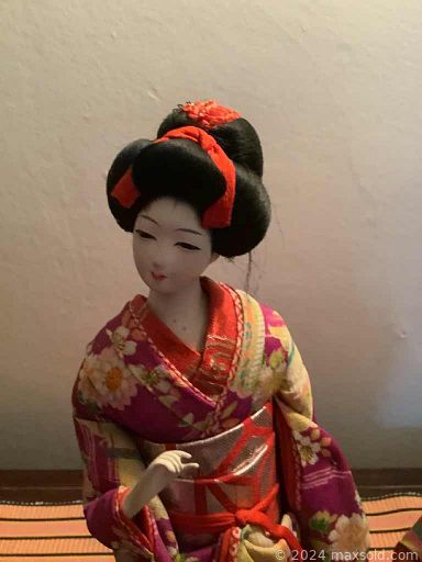 MaxSold Auction: This online auction features leather top desk, Yazakuni shrine animals, vintage porcelain dolls, Japanese dolls, oil lamps, cedar chest, trinket boxes, mantel clock, vintage glass bottles, jade cups, cloisonné urn lamp, wood serving pieces, art glass, beer steins, Wedgewood plates, Weller pottery, Van Briggle pottery, stone eggs, crystal decanters and much more!