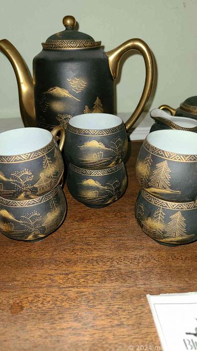 MaxSold Auction: This online auction features lawn tools, Craftsman shelves, Generac generator, planters, kitchenware, small kitchen appliances, ladders, Garfield collectibles, seasonal decor, wall art. figurines, toys, jewelry, books, grandfather clock, Kimball piano, Montgomery Ward sewing machine, air cleaner, HO trains, vintage ceramics, Wedgwood, vintage stereo cabinet and much more!