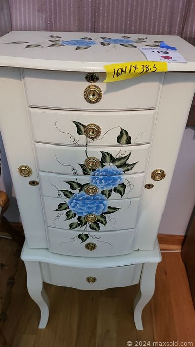 MaxSold Auction: This online auction features Hummels, vinyl records, art glass, Carnival glass, children’s books, wall clocks, vintage ceiling chandelier, marble end tables, collector plates, Tiffany-style hanging lamp, small kitchen appliances, flatware sets,  area rugs, roll-top desk, office supplies, power tools, jewelry armoire, costume jewelry, power & hand tools, refrigerator, fishing gear and much more!