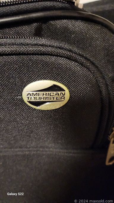 MaxSold Auction: This online auction includes 45” Samsung TV, collectibles such as Lladro, Marvel and DC comic books, furniture such as display cabinets, mid-century console stereo, sleeper couch, wood dining table, cane back leather dining chairs, drafting table and oak entertainment center, small kitchen appliances, engine hoist, luggage sets, holiday decor, power tools, exercise equipment,  and much more!