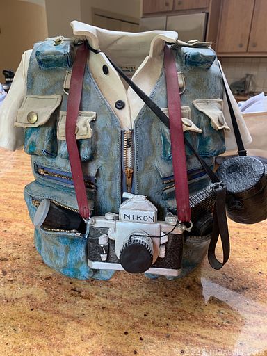 MaxSold Auction: This online auction features Southwest-styled dining room furniture, Mexican Talavera, Southwest art & pottery, platform bed, Danish Modern bedroom furniture, TV, fitness gear, antique wrought iron bed frame, pet products, cameras & accessories, vintage tea sets, drafting table, office supplies, vintage bakers cabinet, patio furniture, BBQ grills, vintage wood trunk, power & yard tools, art supplies and much more!