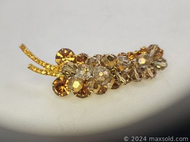 MaxSold Auction: This online auction features antique locket pendant, natural turquoise & diamond necklace, watch movements & parts, art glass jewelry, pocketwatches, vintage watches, sports watches, vintage medallions, vintage jewelry, pearl jewelry, and much, much, more!!